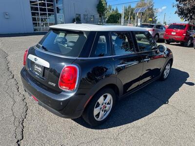 2015 MINI Hardtop 4 Door Cooper   - Photo 5 - Portland, OR 97211