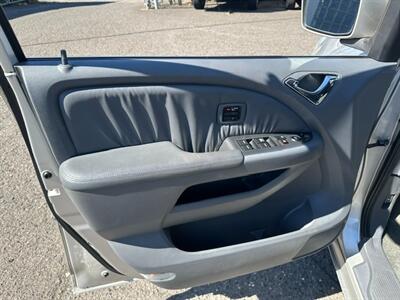 2007 Honda Odyssey Touring - Photo 9 - Portland, OR 97211