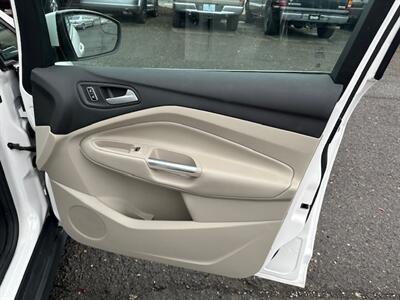 2013 Ford C-MAX Energi SEL   - Photo 12 - Portland, OR 97211