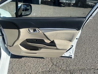 2013 Honda Civic Hybrid   - Photo 13 - Portland, OR 97211