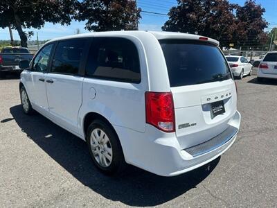 2019 Dodge Grand Caravan SE - Photo 3 - Portland, OR 97211