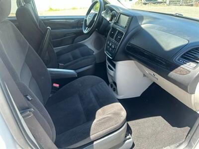 2019 Dodge Grand Caravan SE - Photo 11 - Portland, OR 97211