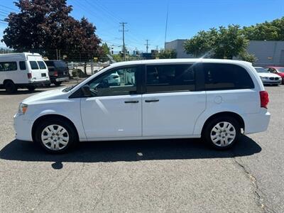 2019 Dodge Grand Caravan SE - Photo 2 - Portland, OR 97211