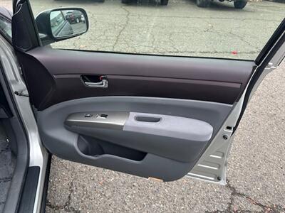 2005 Toyota Prius   - Photo 13 - Portland, OR 97211