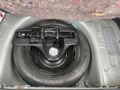 2005 Toyota Prius   - Photo 17 - Portland, OR 97211