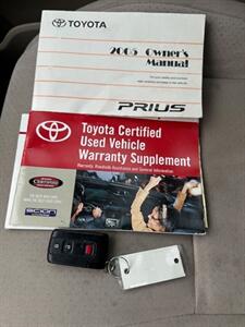 2005 Toyota Prius   - Photo 21 - Portland, OR 97211