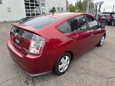 2005 Toyota Prius   - Photo 5 - Portland, OR 97211