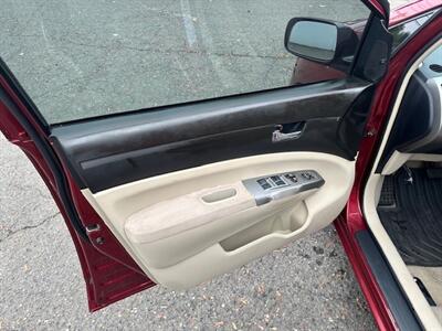 2005 Toyota Prius   - Photo 10 - Portland, OR 97211