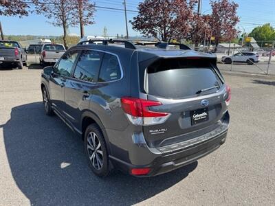 2021 Subaru Forester Limited   - Photo 3 - Portland, OR 97211