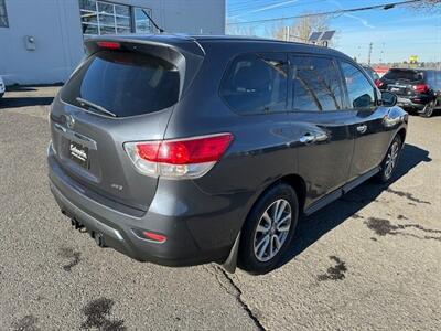 2013 Nissan Pathfinder S   - Photo 5 - Portland, OR 97211