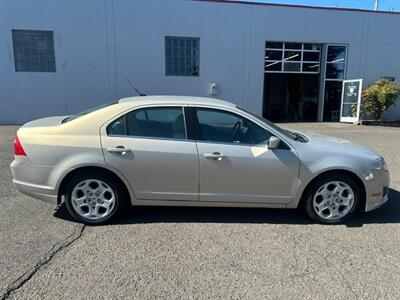 2010 Ford Fusion SE - Photo 6 - Portland, OR 97211