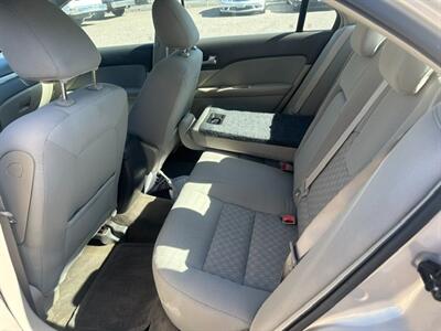 2010 Ford Fusion SE - Photo 11 - Portland, OR 97211