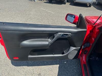 2002 Volkswagen Cabrio GLX   - Photo 10 - Portland, OR 97211