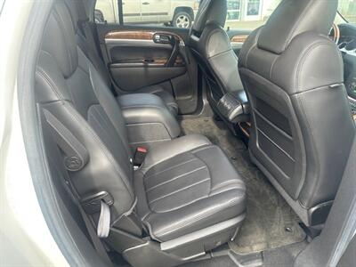 2009 Buick Enclave CXL   - Photo 15 - Portland, OR 97211