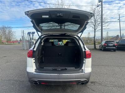 2009 Buick Enclave CXL   - Photo 18 - Portland, OR 97211