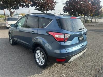 2018 Ford Escape SE   - Photo 3 - Portland, OR 97211