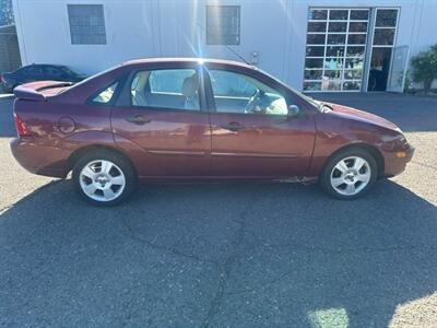 2006 Ford Focus ZX4 S - Photo 6 - Portland, OR 97211