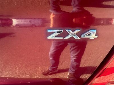 2006 Ford Focus ZX4 S - Photo 21 - Portland, OR 97211