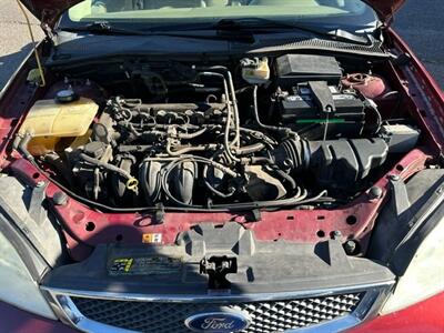 2006 Ford Focus ZX4 S - Photo 27 - Portland, OR 97211