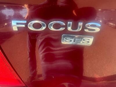 2006 Ford Focus ZX4 S - Photo 16 - Portland, OR 97211