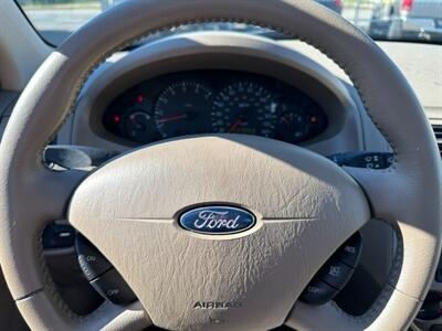 2006 Ford Focus ZX4 S - Photo 23 - Portland, OR 97211