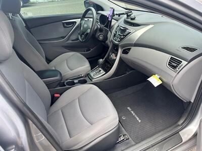 2013 Hyundai Elantra GLS   - Photo 12 - Portland, OR 97211