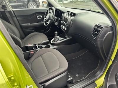2017 Kia Soul - Photo 13 - Portland, OR 97211