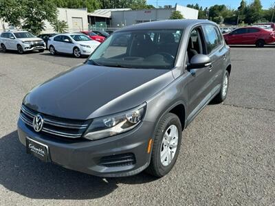2012 Volkswagen Tiguan S   - Photo 1 - Portland, OR 97211