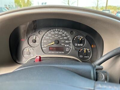 2002 Chevrolet Astro LS   - Photo 13 - Portland, OR 97211