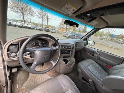 2002 Chevrolet Astro LS   - Photo 12 - Portland, OR 97211