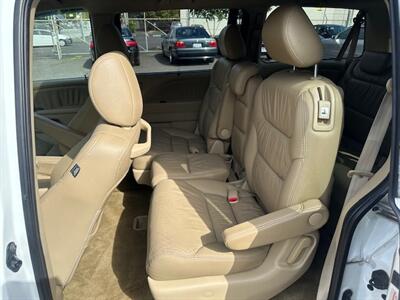 2008 Honda Odyssey EX-L   - Photo 11 - Portland, OR 97211