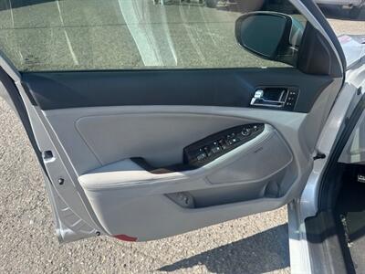2013 Kia Optima EX   - Photo 11 - Portland, OR 97211