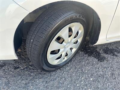 2014 Toyota Prius C One   - Photo 22 - Portland, OR 97211