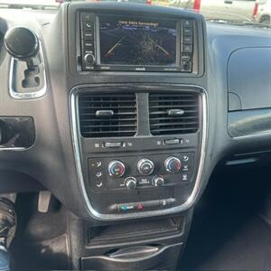 2018 Dodge Grand Caravan SE - Photo 19 - Portland, OR 97211