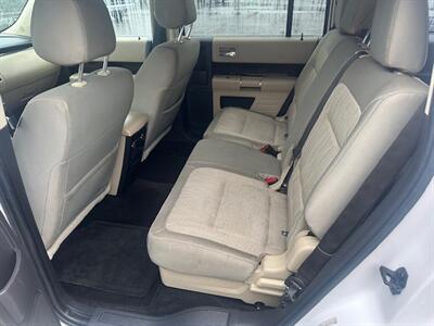 2016 Ford Flex SEL - Photo 7 - Portland, OR 97211
