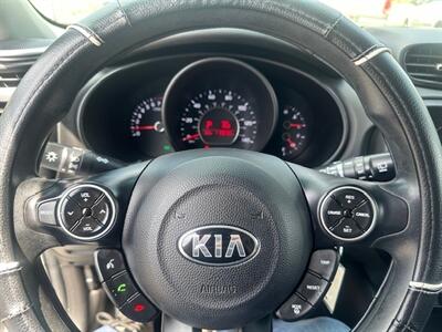 2015 Kia Soul - Photo 18 - Portland, OR 97211