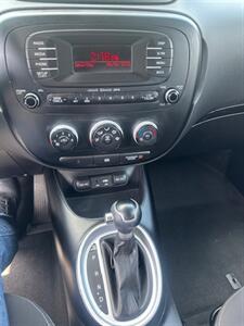 2015 Kia Soul - Photo 20 - Portland, OR 97211
