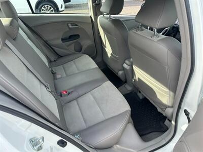2012 Honda Insight EX - Photo 14 - Portland, OR 97211