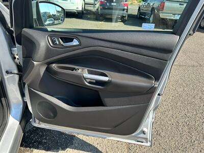 2013 Ford Escape SE - Photo 12 - Portland, OR 97211