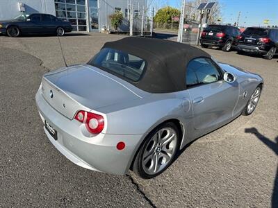 2005 BMW Z4 3.0i - Photo 5 - Portland, OR 97211