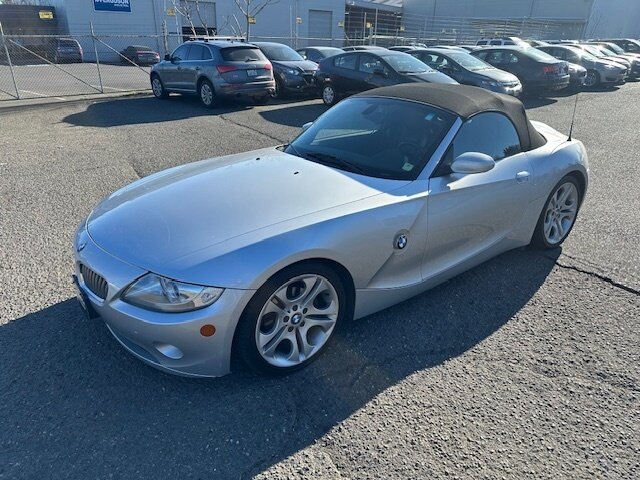 2005 BMW Z4 3.0i  