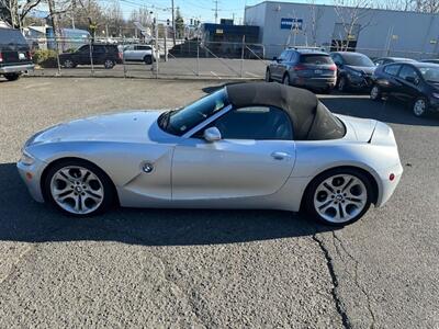 2005 BMW Z4 3.0i - Photo 2 - Portland, OR 97211