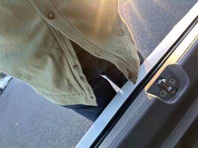 2013 Honda Insight EX  HYBRID - Photo 17 - Portland, OR 97211