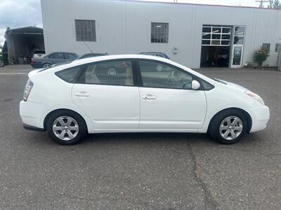 2005 Toyota Prius   - Photo 6 - Portland, OR 97211