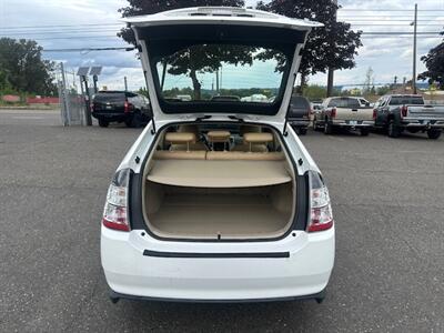 2005 Toyota Prius   - Photo 19 - Portland, OR 97211