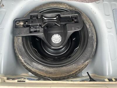 2005 Toyota Prius   - Photo 17 - Portland, OR 97211