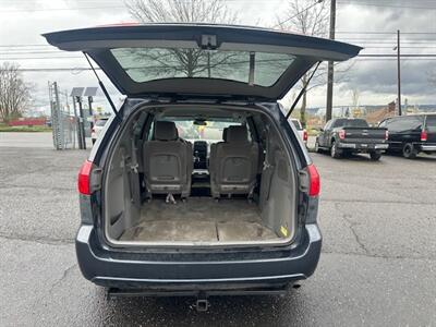 2006 Toyota Sienna CE 7 Passenger   - Photo 18 - Portland, OR 97211