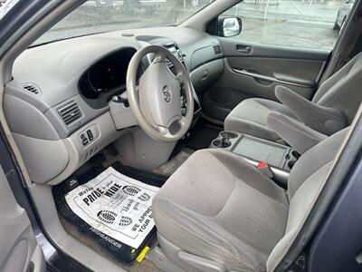 2006 Toyota Sienna CE 7 Passenger   - Photo 9 - Portland, OR 97211