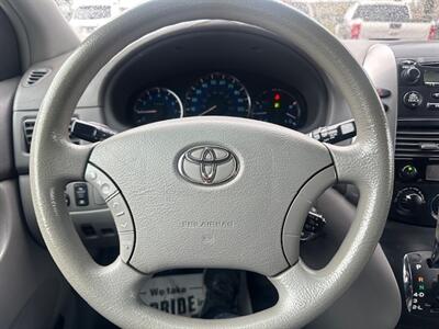 2006 Toyota Sienna CE 7 Passenger   - Photo 20 - Portland, OR 97211