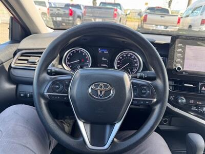 2022 Toyota Camry LE   - Photo 17 - Portland, OR 97211